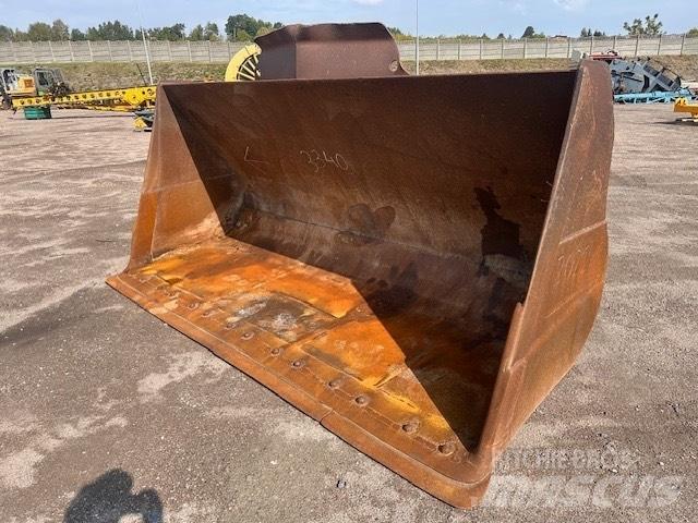 Volvo L 220 E BUCKET Kašike / Korpe