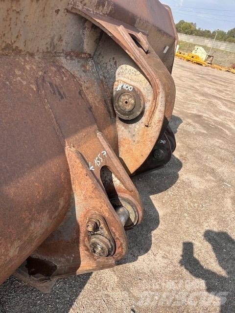 Volvo L 220 E BUCKET Kašike / Korpe