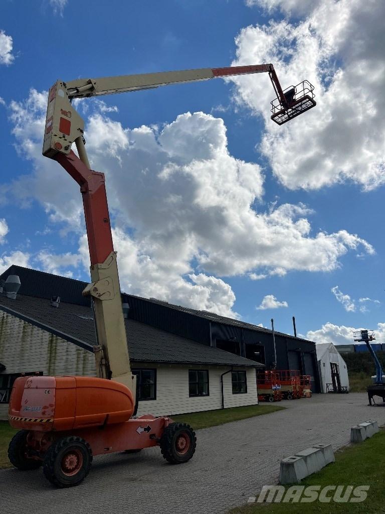 JLG 800 AJ Zglobne podizne platforme