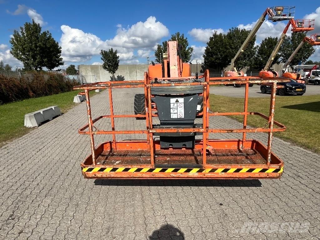 JLG 800 AJ Zglobne podizne platforme