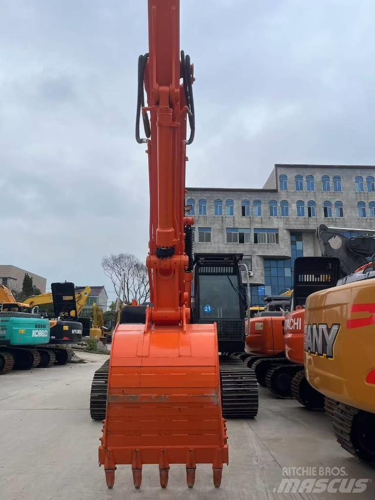 Hitachi ZX 200 Bageri gusjeničari