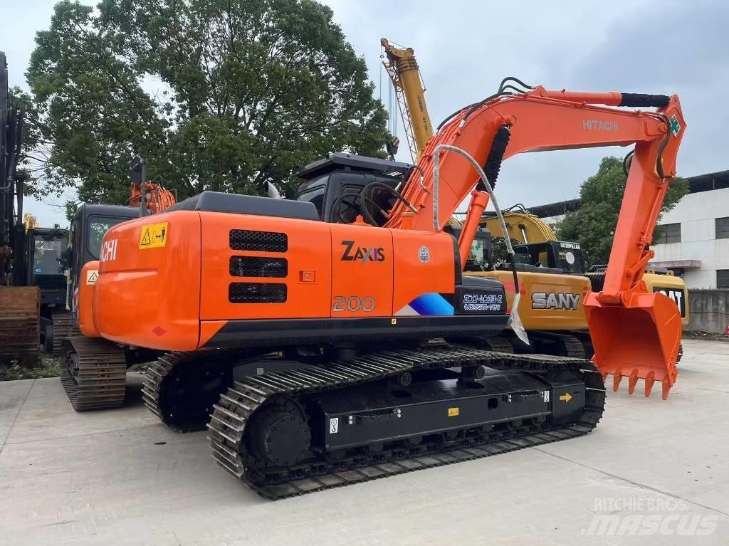 Hitachi ZX 200 Bageri gusjeničari