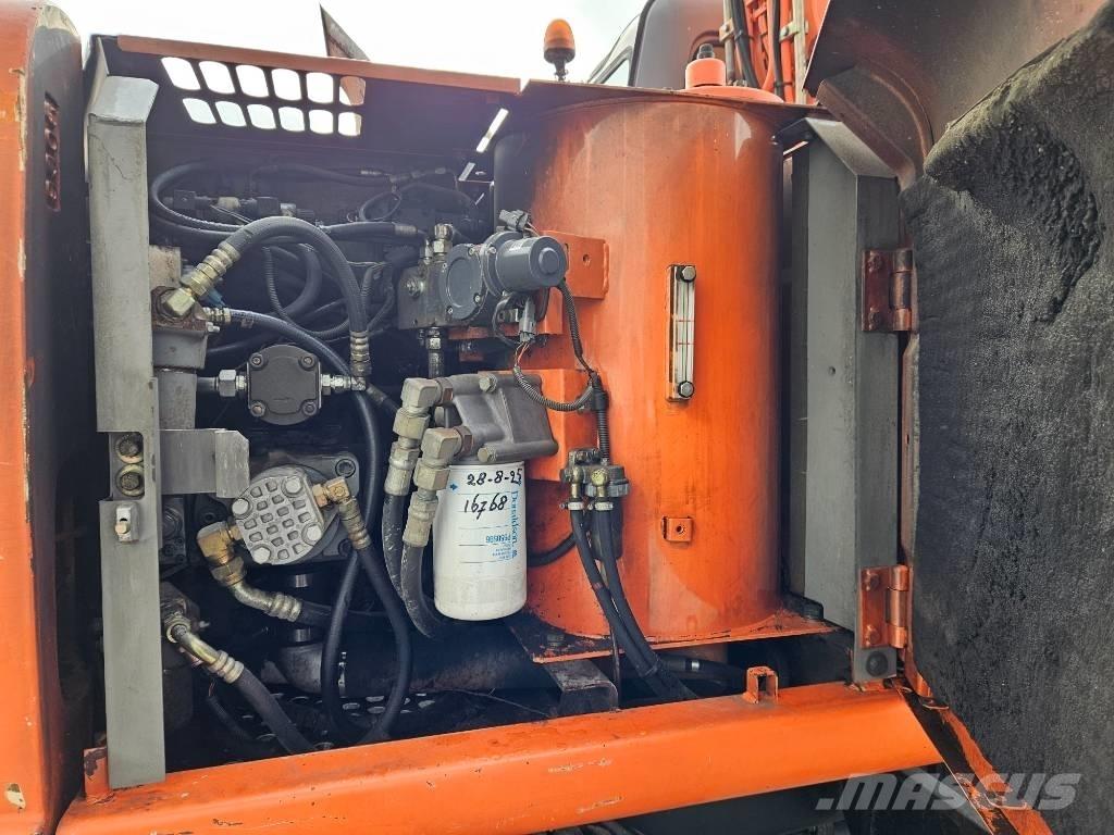 Hitachi ZX130W Bageri na kotačima