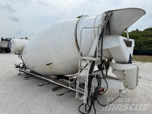 Cifa 13,5 m3 Dodatna oprema za betonske radove