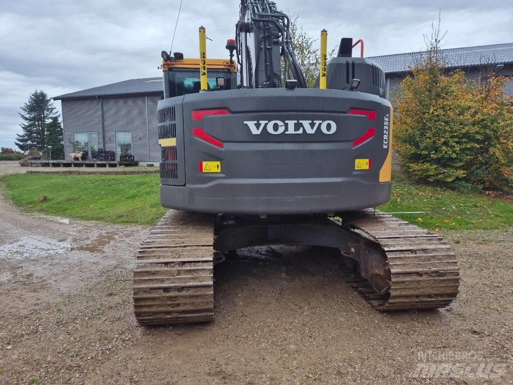 Volvo ECR235EL Bageri gusjeničari