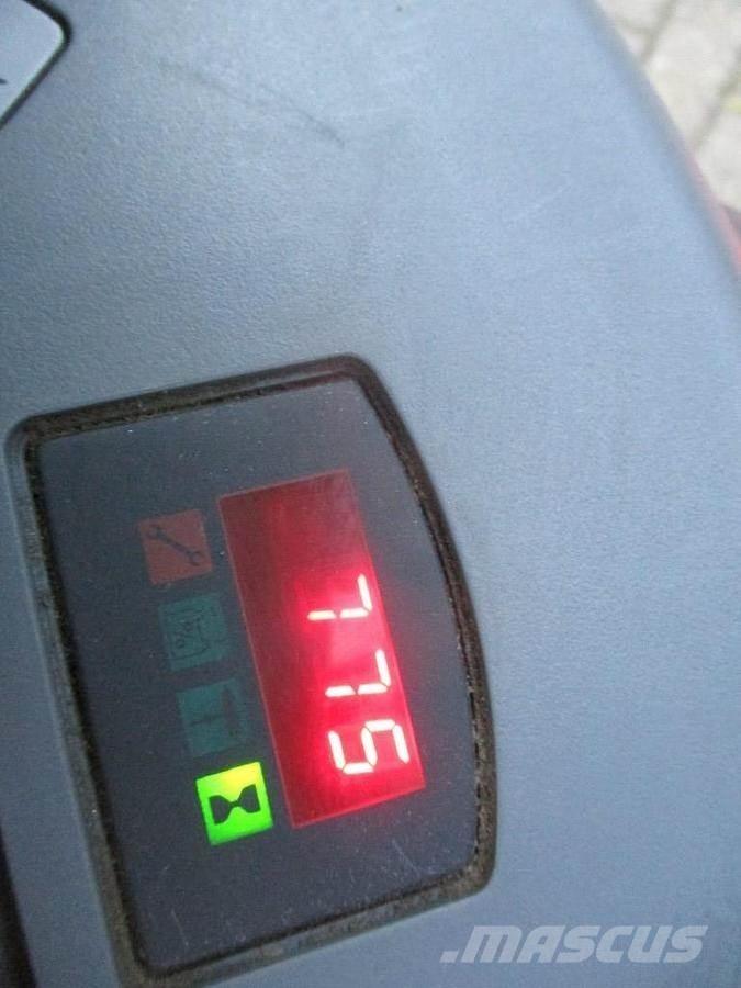 BT LWE 160 Nisko podizni električni viličar