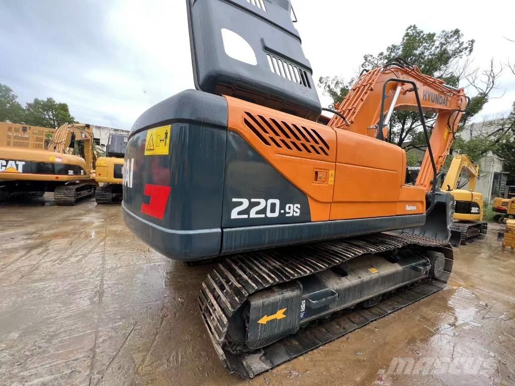 Hyundai 220 LC-9S Bageri gusjeničari