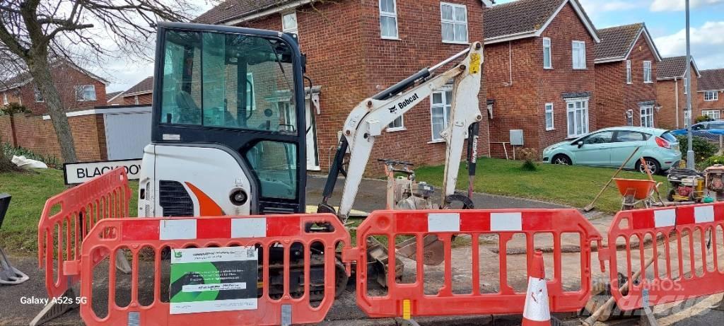 Bobcat E 19 CABIN Mini bageri <7t