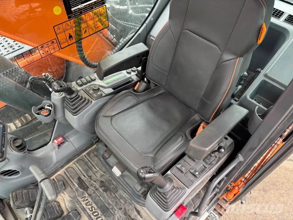 Doosan DX140LC-7 Bageri gusjeničari