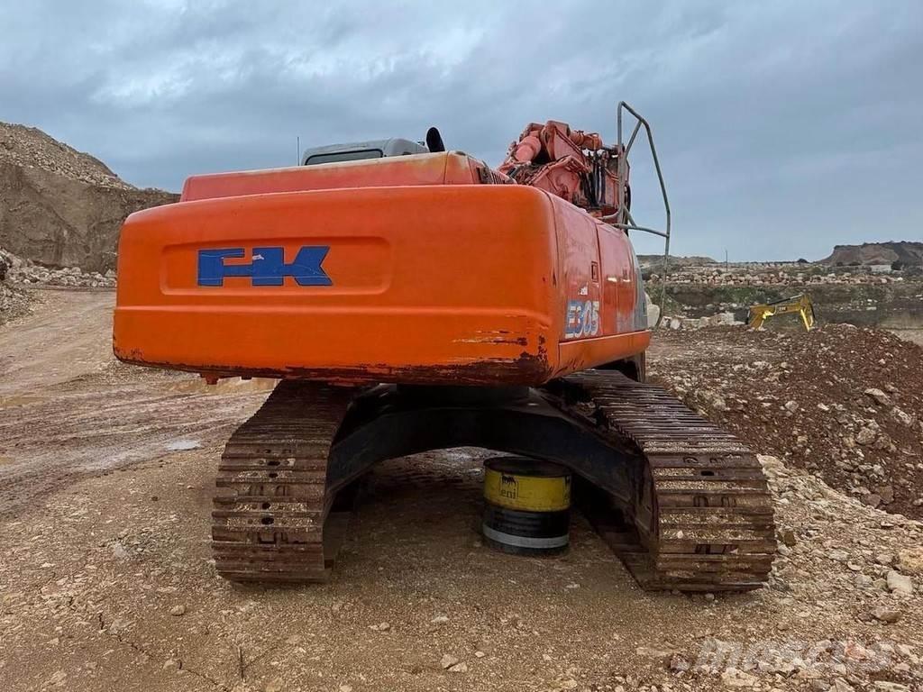 Fiat KOBELCO E305 Specijalni kopači