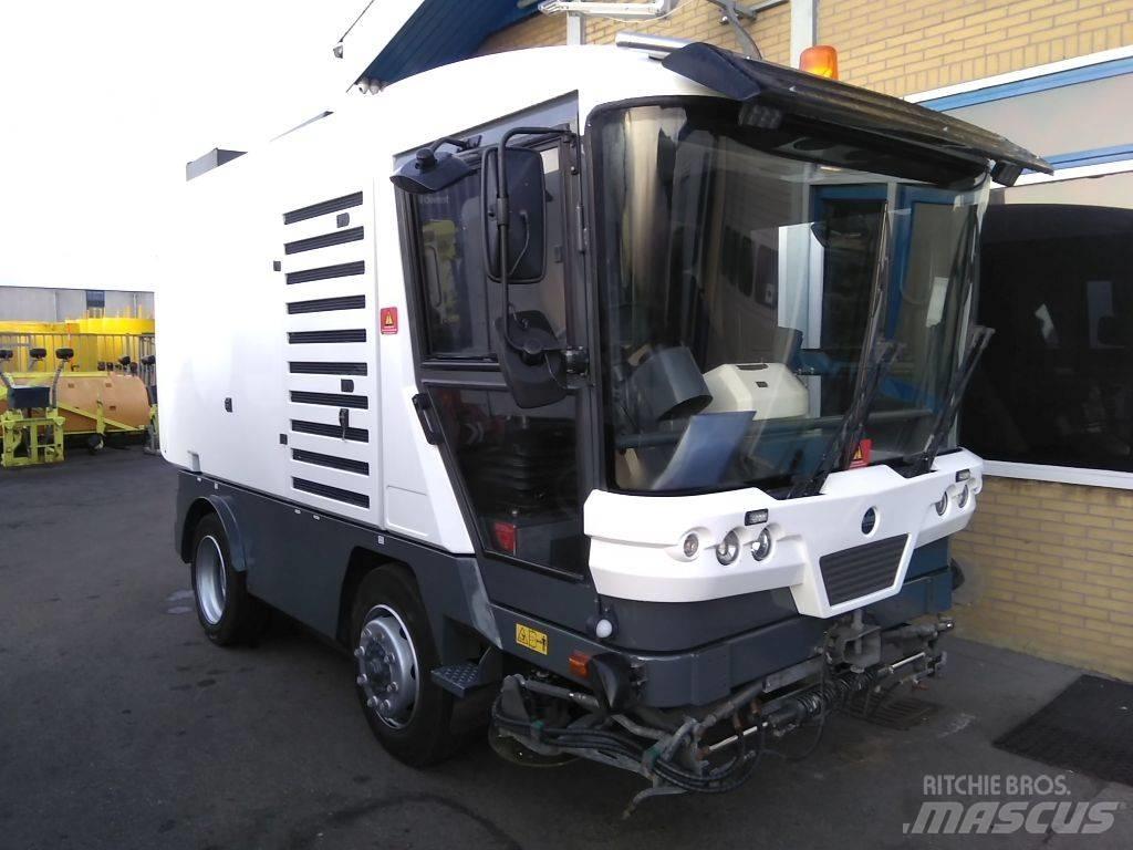 Ravo 540 STH Strojevi za metenje