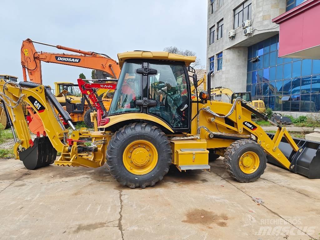 CAT 420 F Utovarni rovokopači