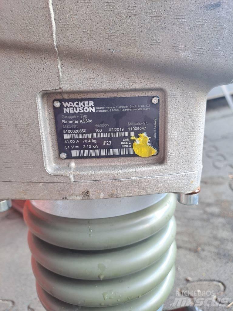 Wacker Neuson AS50e Vibro nabijači