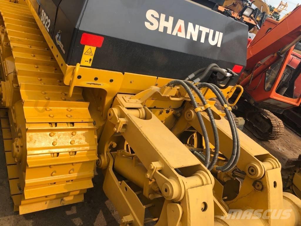 Shantui SD22 Buldožeri gusjeničari