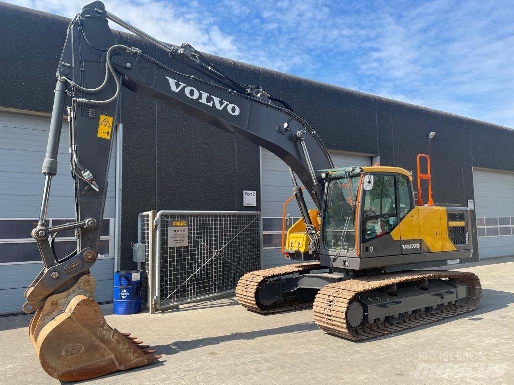 Volvo EC220E Bageri gusjeničari