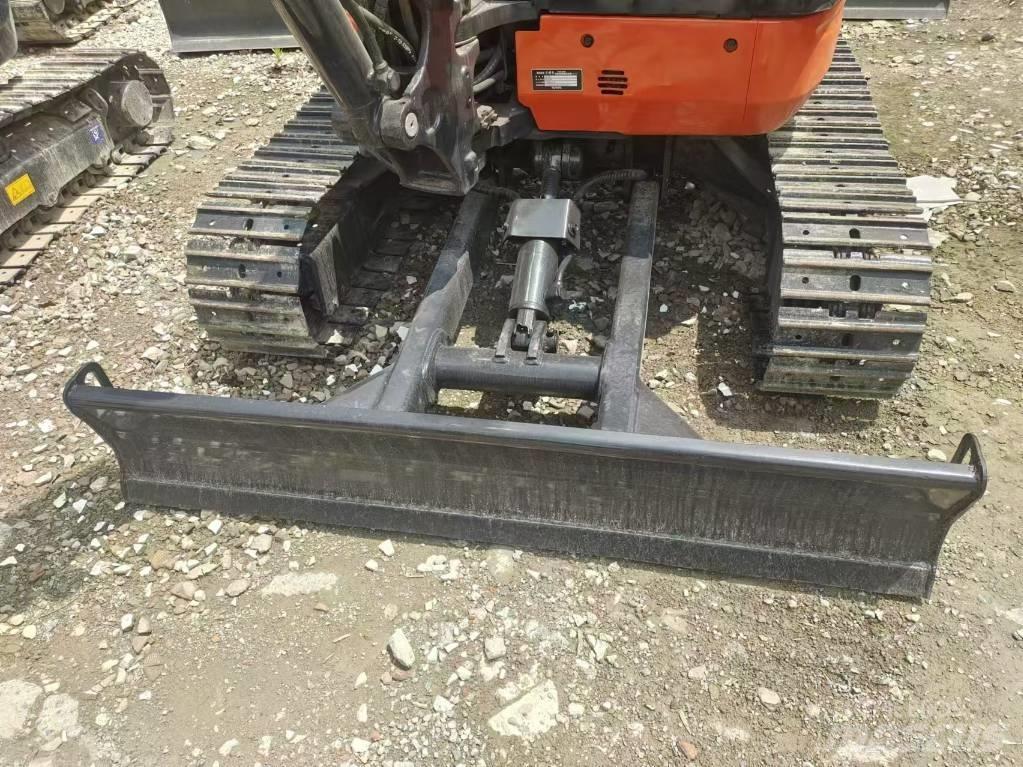 Kubota U 35 Mini bageri <7t