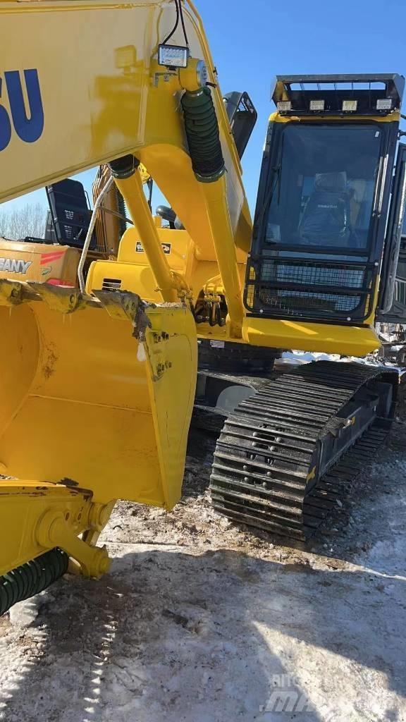 Komatsu PC 220-8 Bageri gusjeničari