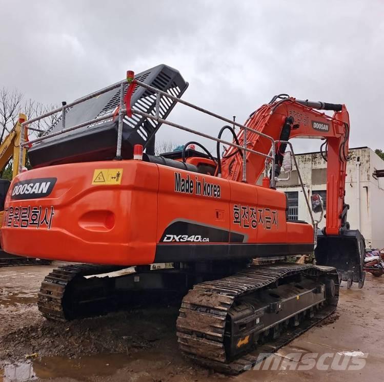 Doosan DX 340 LC Bageri gusjeničari