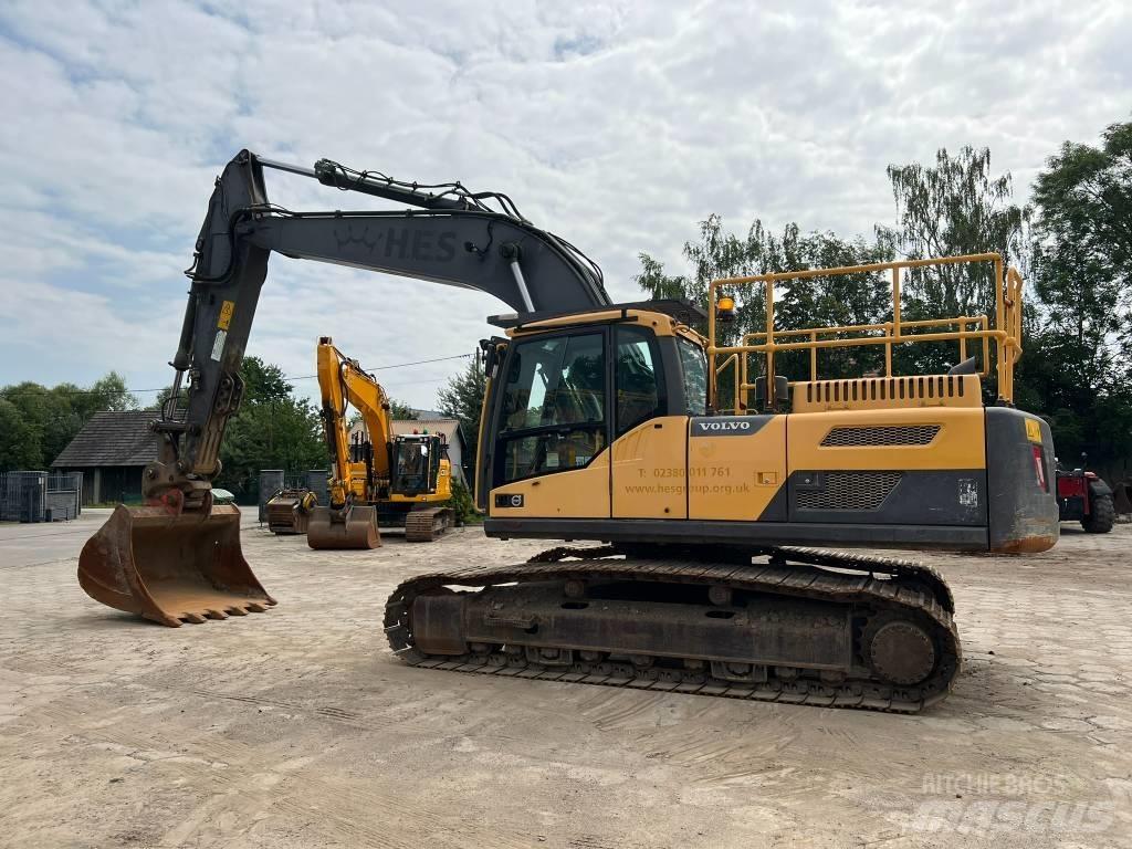Volvo EC 250 D L Bageri gusjeničari