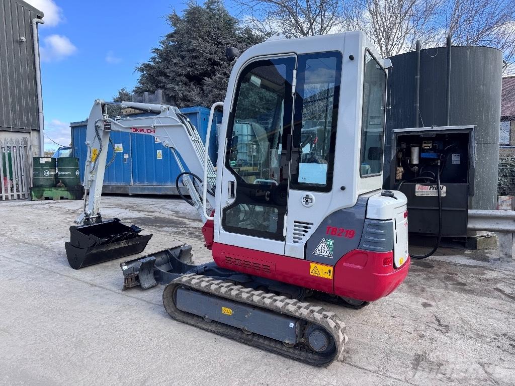 Takeuchi TB 219 Mini bageri <7t