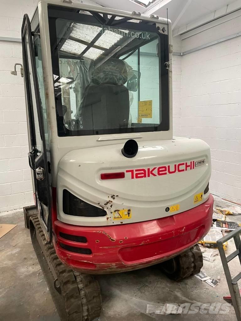 Takeuchi TB 230 Mini bageri <7t