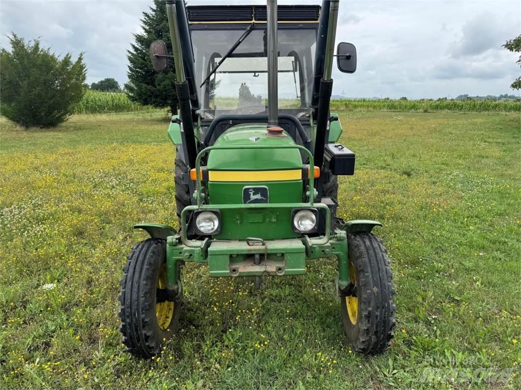 John Deere 1040 S Traktori