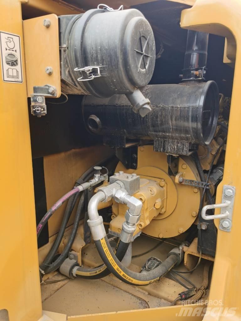 CAT 307 E Bageri gusjeničari