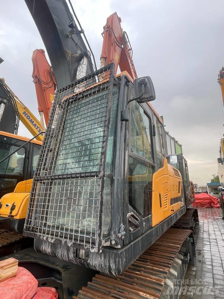 Hyundai HX 225SL Bageri gusjeničari