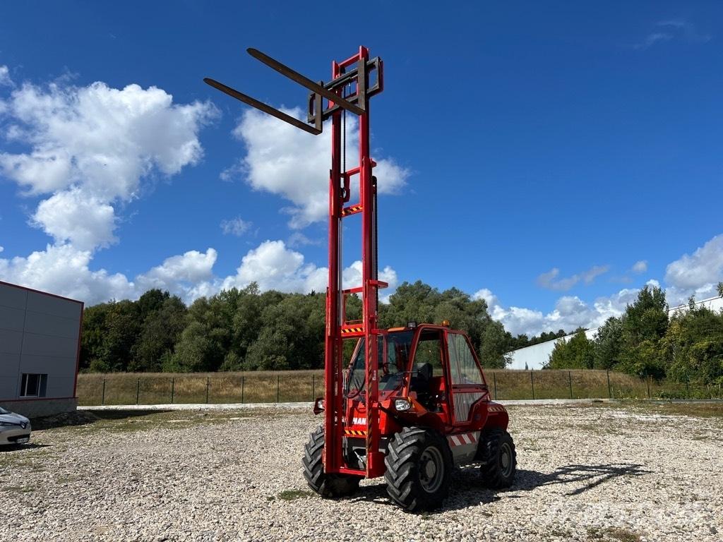 Manitou M30-4 ST3B Dizelski viličari
