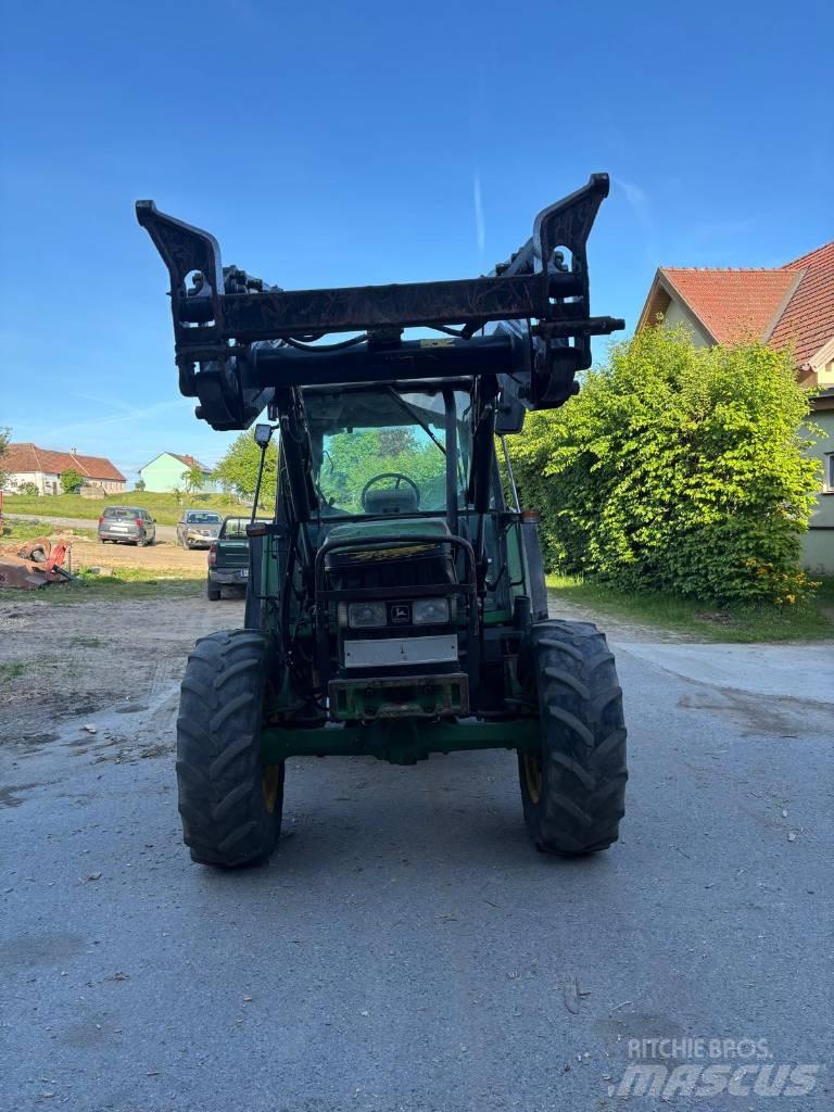 John Deere 6200 Traktori