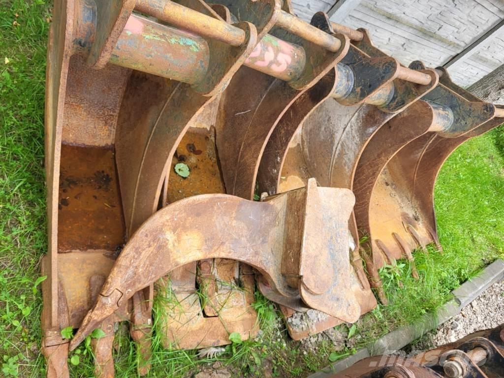 Komatsu PW110 Bageri na kotačima