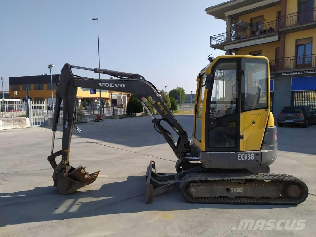Volvo ECR 38 Mini bageri <7t