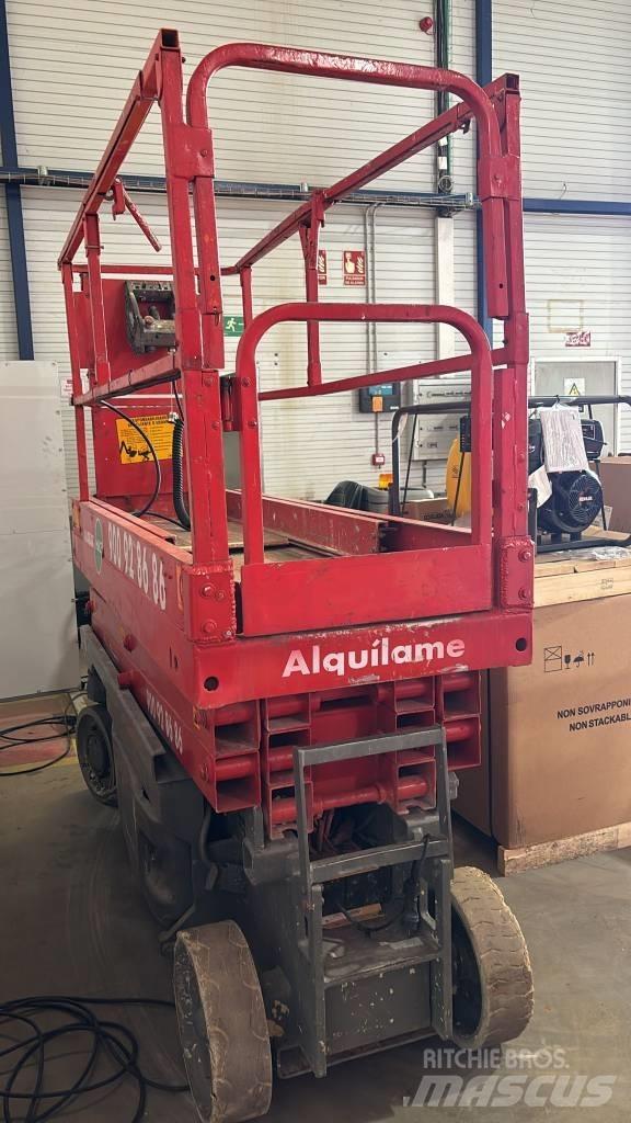 JLG 2030 ES Škaraste platforme