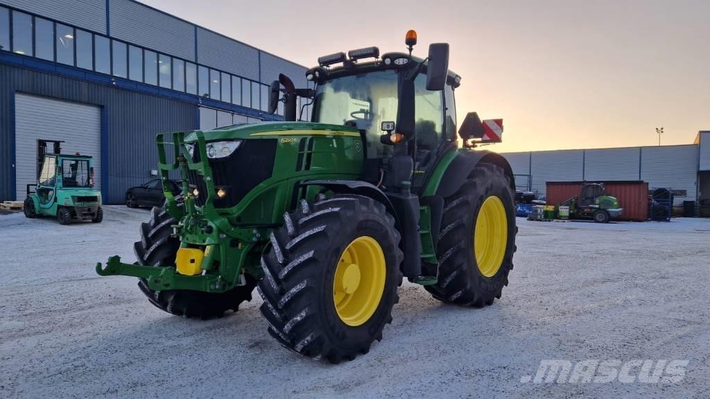 John Deere 6250 R Traktori