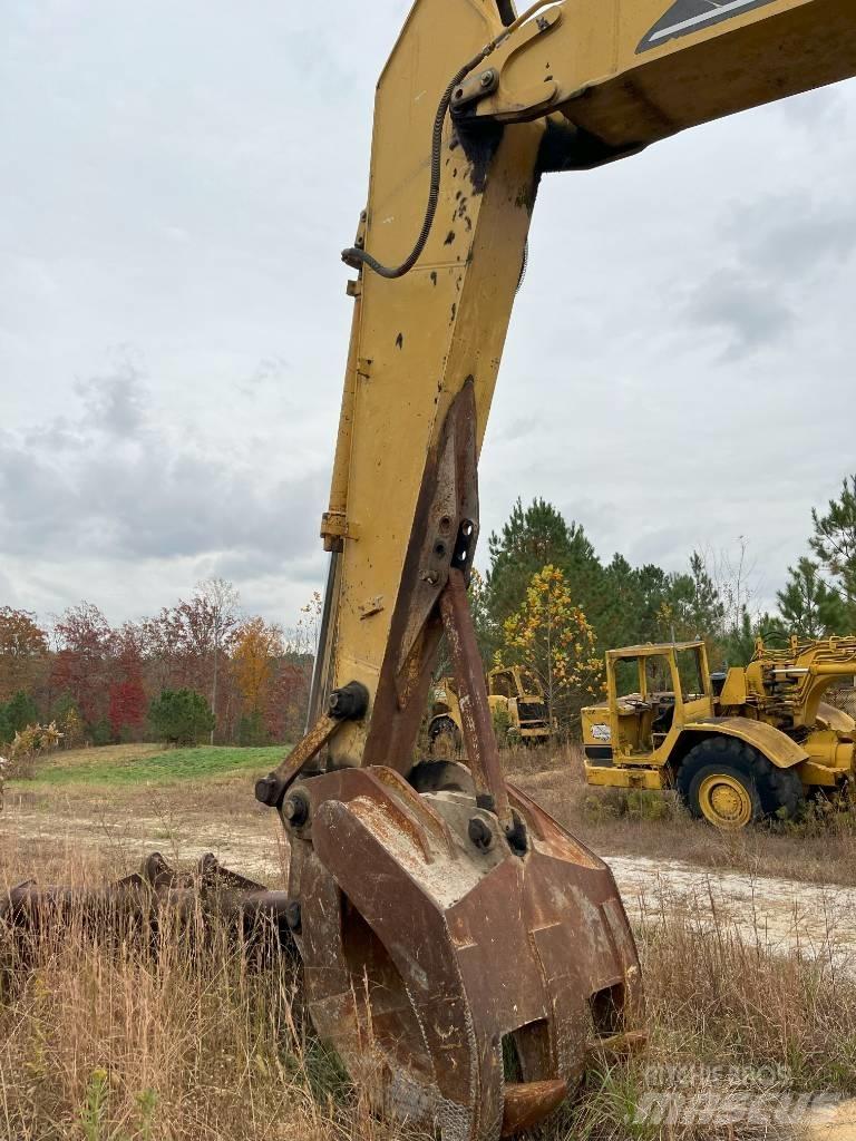 CAT 325 CL Bageri gusjeničari