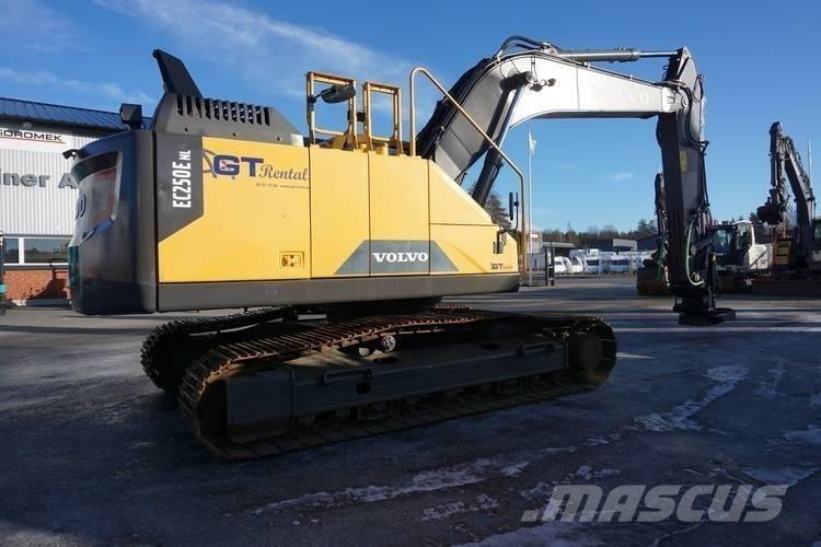 Volvo EC 250 E N L Bageri gusjeničari
