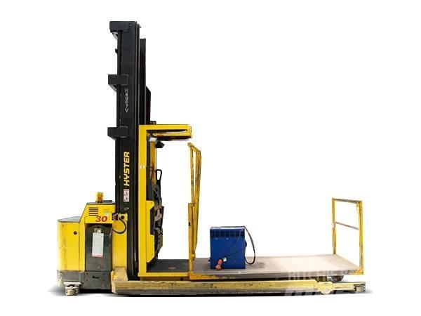 Hyster R30XMF2 Visokopodizni komisioni viličar
