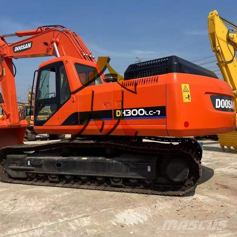 Doosan DH 300 LC-7 Bageri gusjeničari
