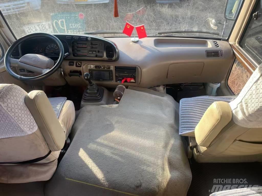 Toyota Coaster Međugradski autobusi