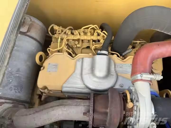 CAT CAT323GX Bageri gusjeničari