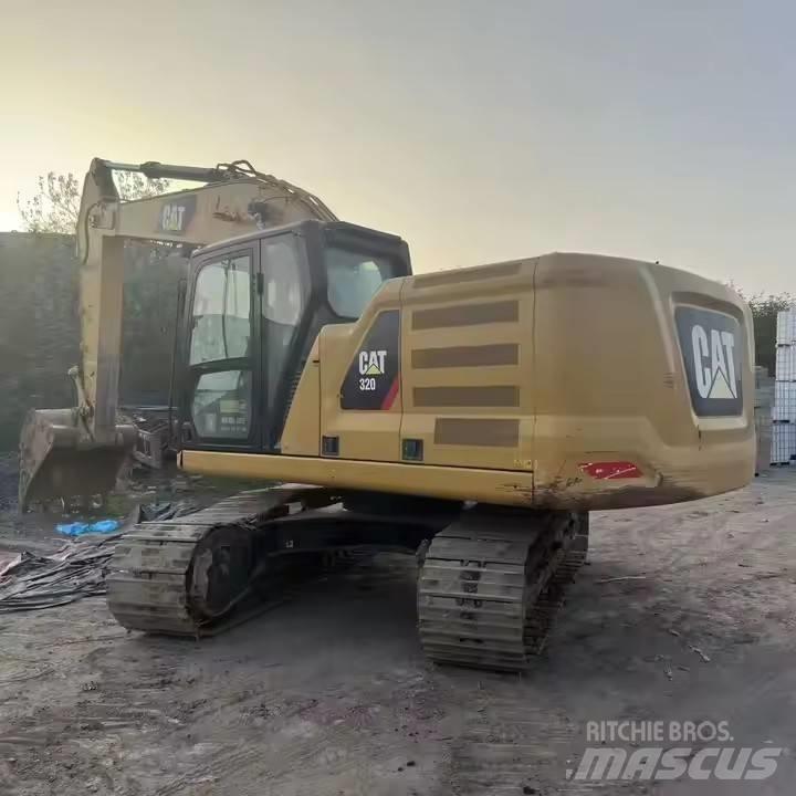 CAT CAT323GX Bageri gusjeničari