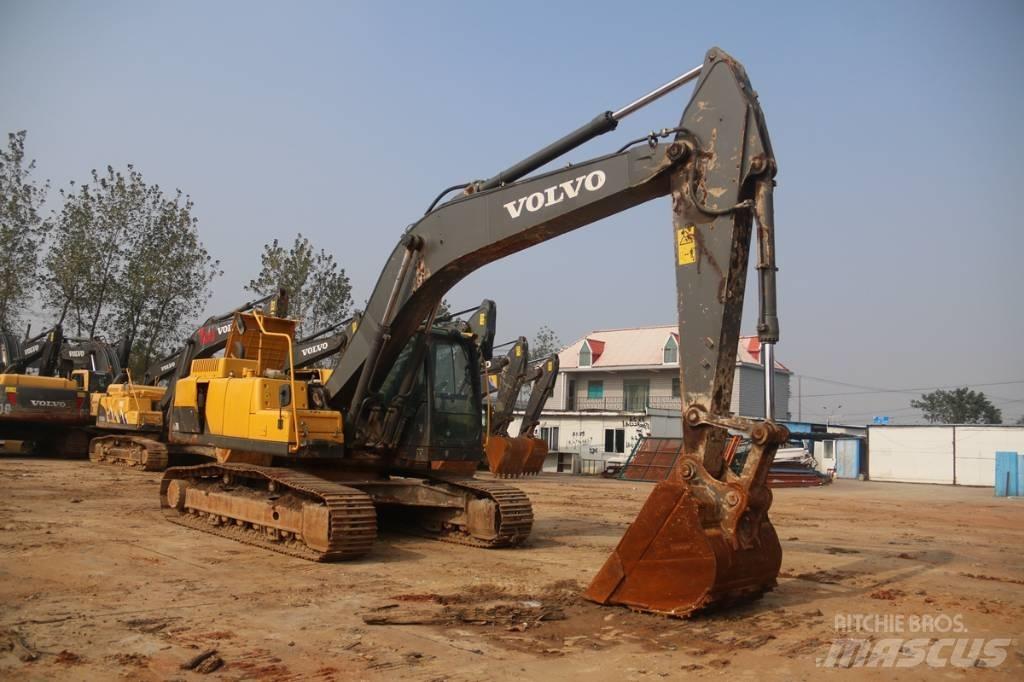 Volvo EC250 Bageri gusjeničari