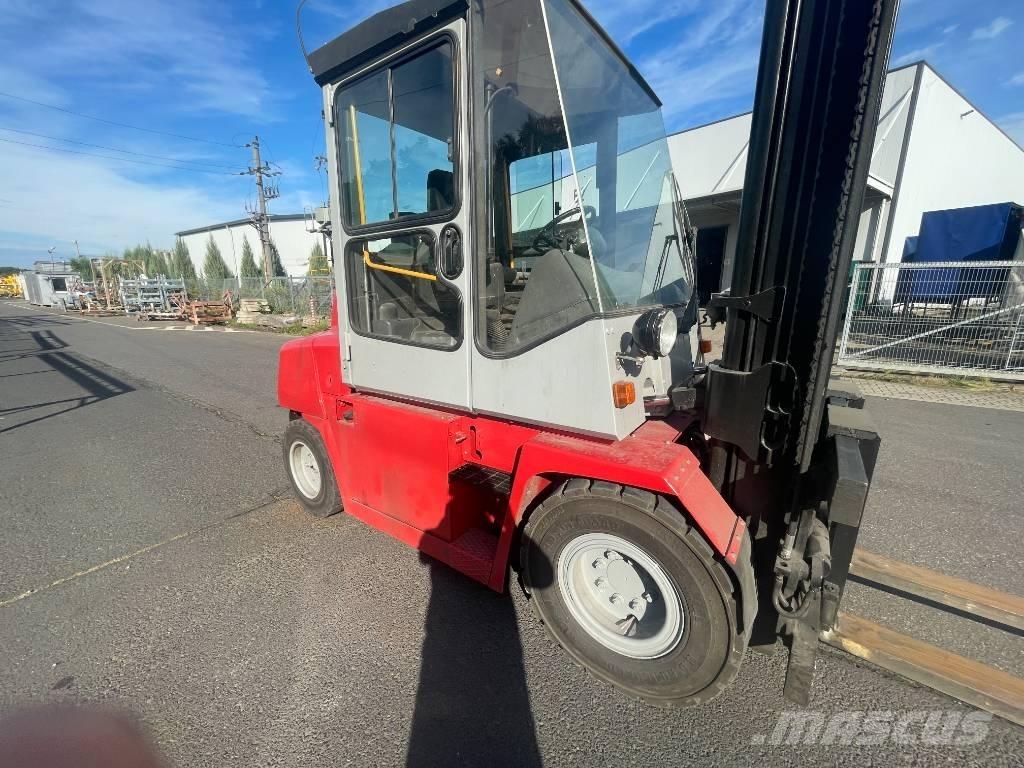 Kalmar DCE 50-6 Dizelski viličari