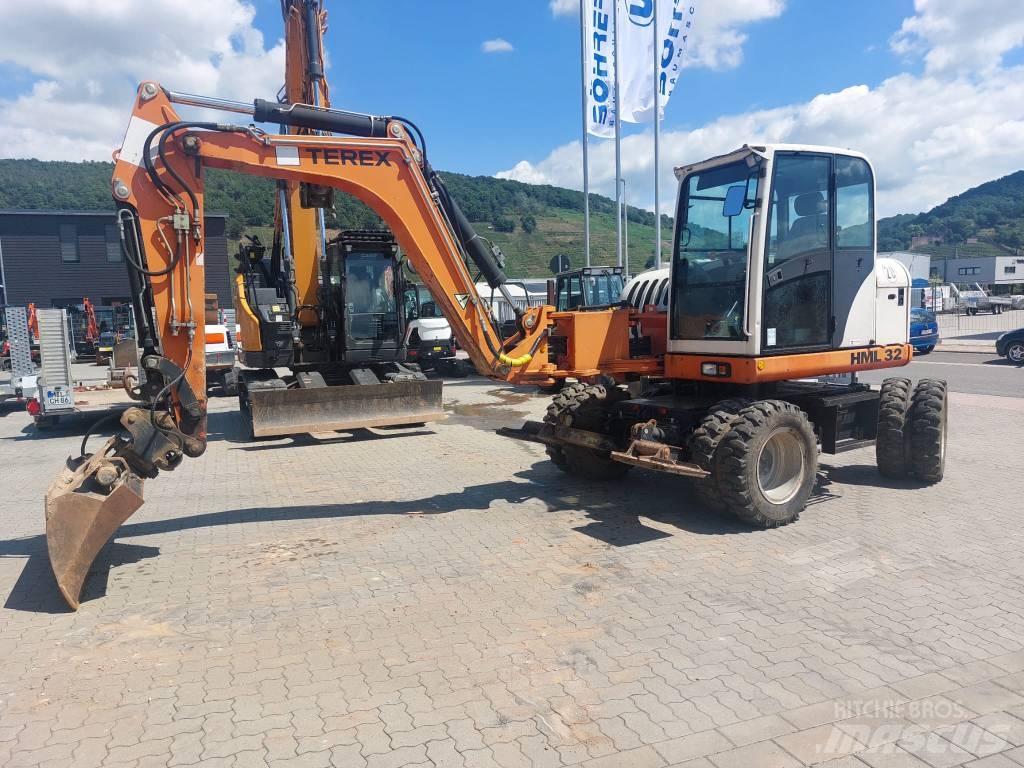 Schaeff HML32 | CW08 Bageri na kotačima