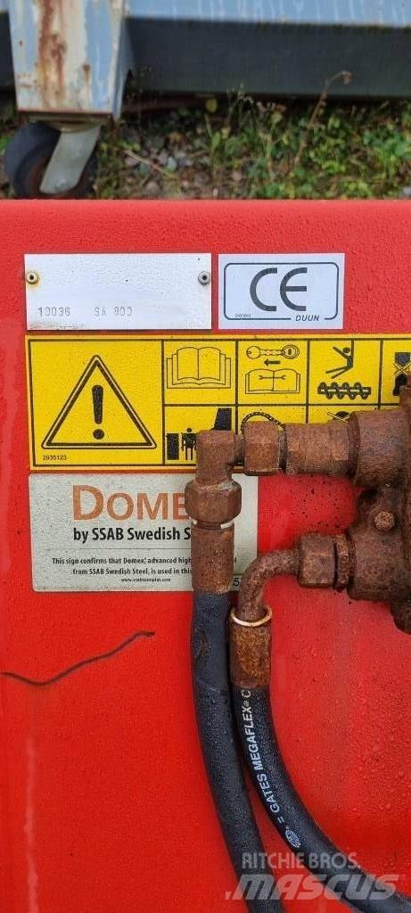  Dunn 800 Posipači soli i pijeska