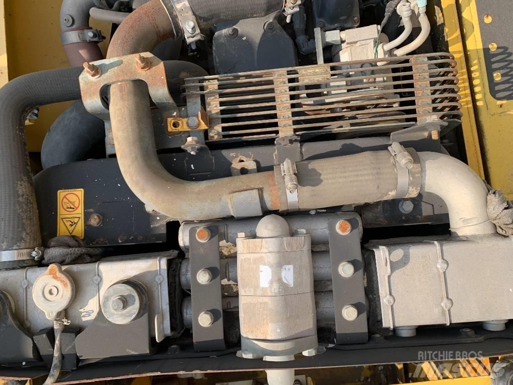 Komatsu PC 240 Bageri gusjeničari