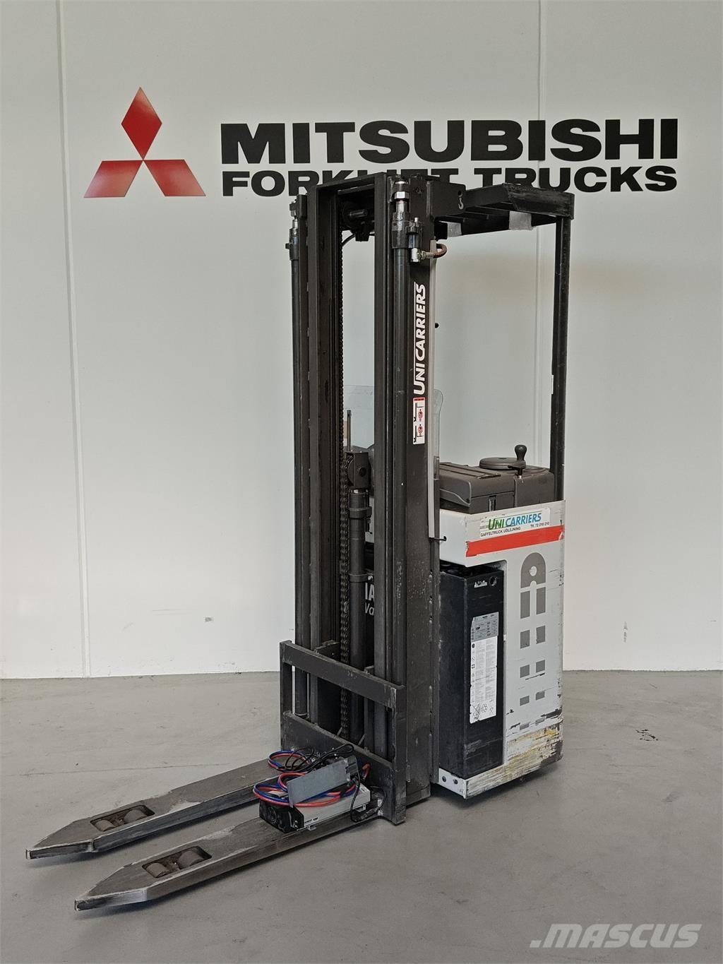 Atlet AJN160 Samopogonski ručni viličari