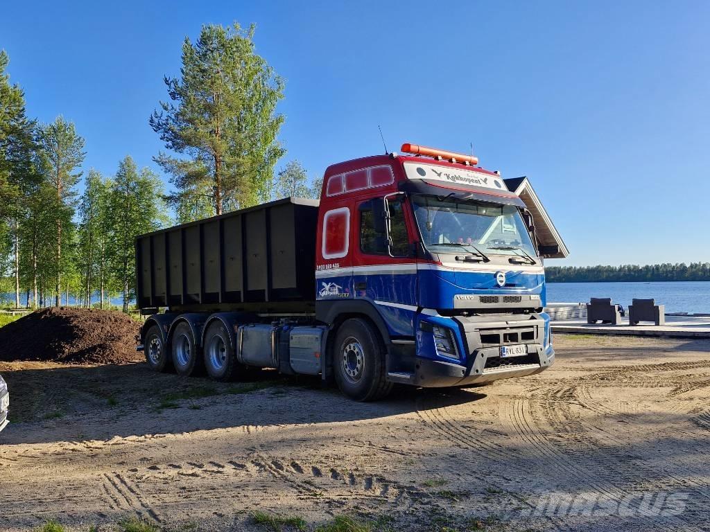 Volvo 500 FMX Rol kiper kamioni s kukama za dizanje
