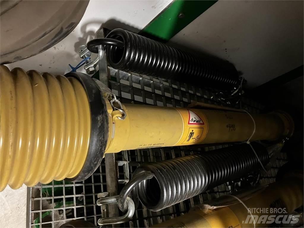 Dücker USM-21 Kosilice za pašnjak
