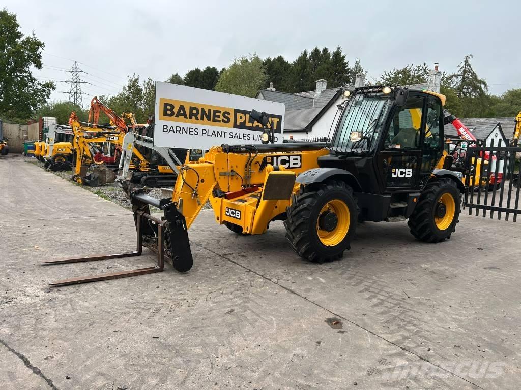 JCB 535-140 Hiviz Teleskopski viličari